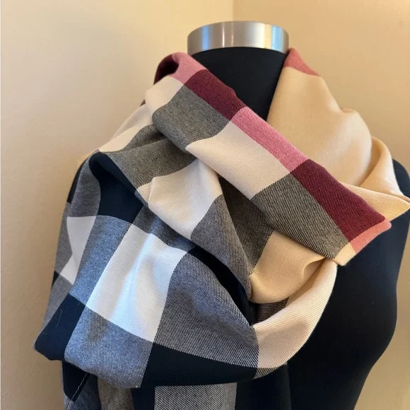 Burberry Beetroot Plaid Scarf - Picture 2 of 8